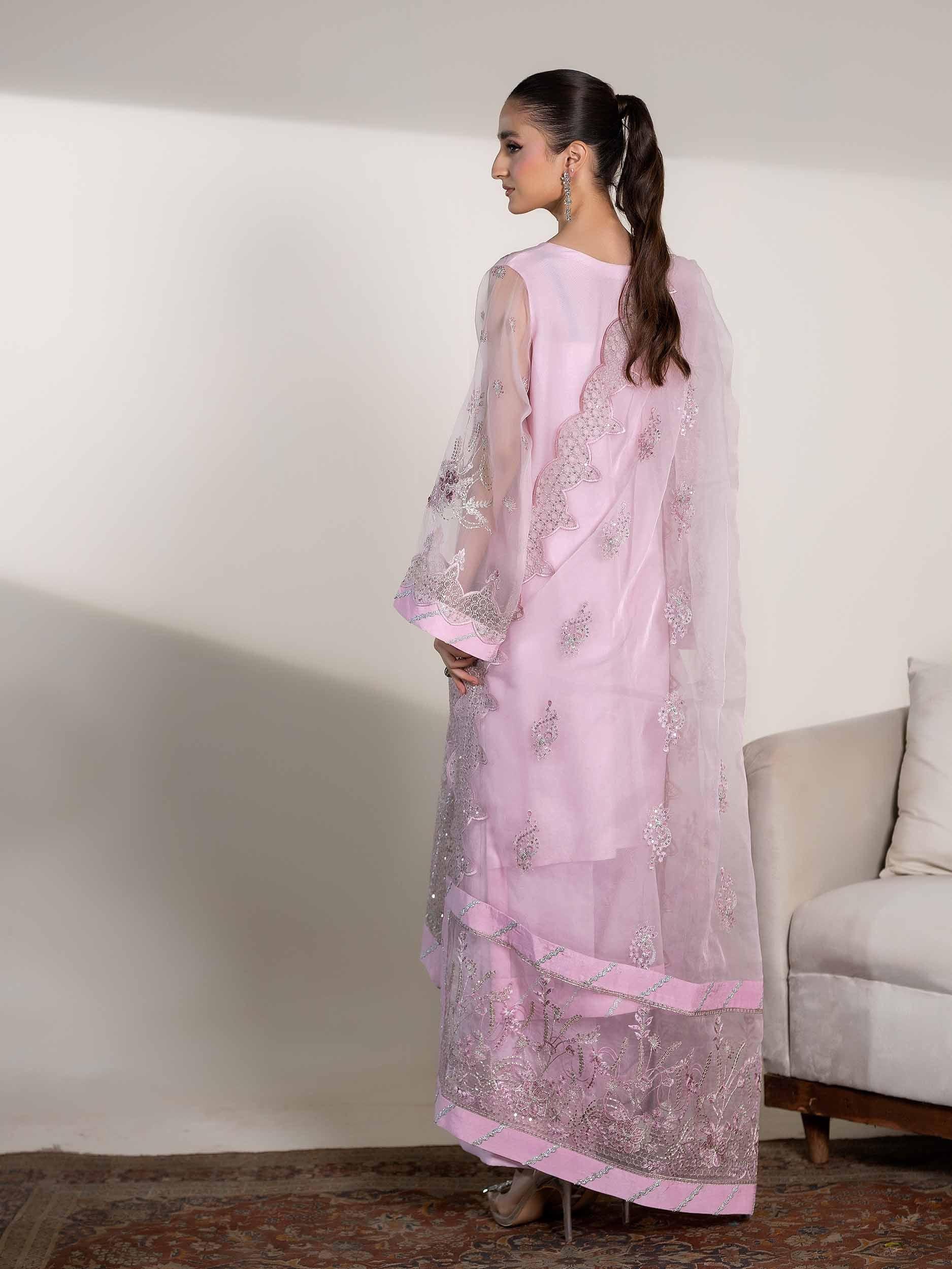 BLUSH - Rabazka BLUSH - Rabazka