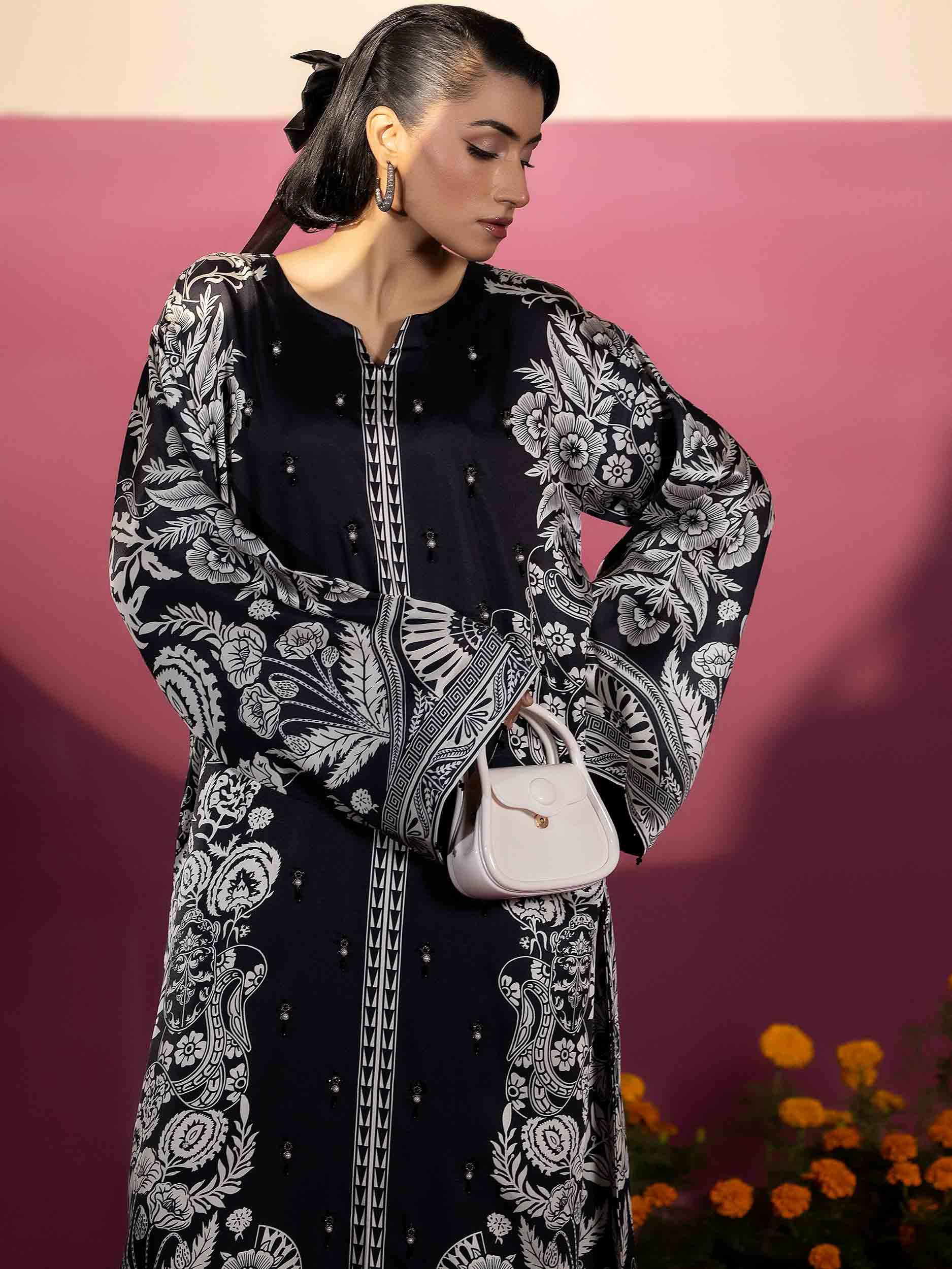 EMBELLISHED SILK KAAFTAN - Rabazka EMBELLISHED SILK KAAFTAN - Rabazka