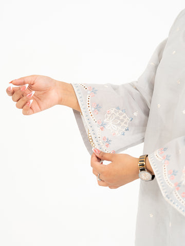 2 PIECE - EMBROIDERED SUIT 2 PIECE - EMBROIDERED SUIT