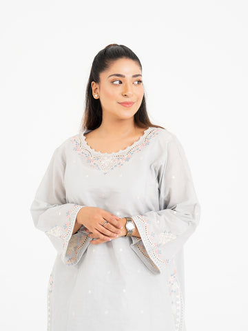 2 PIECE - EMBROIDERED SUIT 2 PIECE - EMBROIDERED SUIT