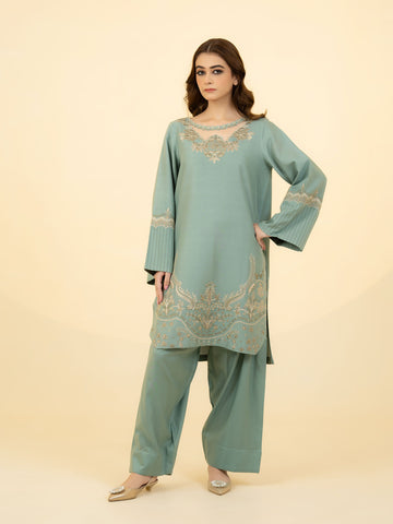 2 PIECE - EMBROIDERED SUIT 2 PIECE - EMBROIDERED SUIT