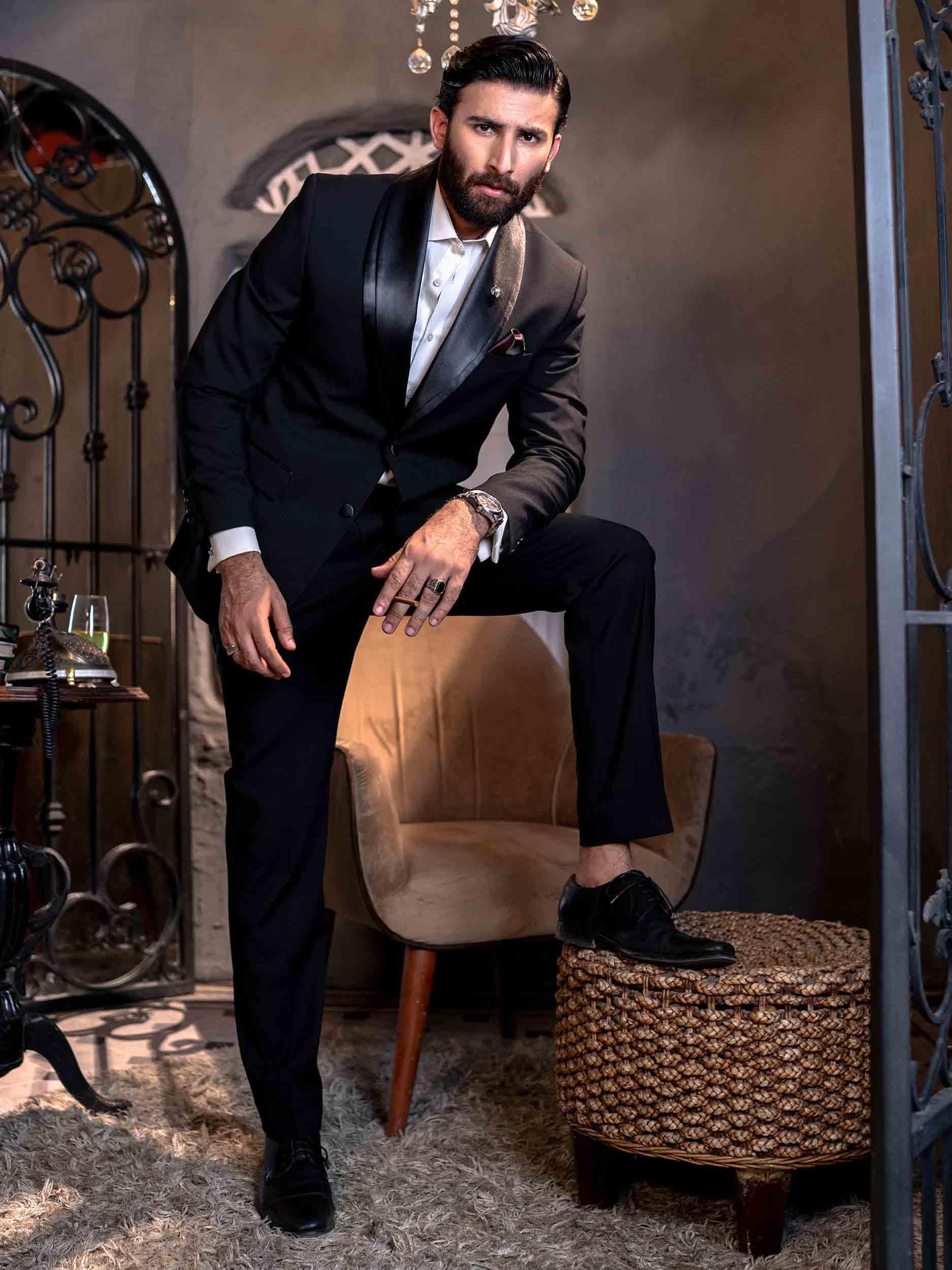 Black Suit (FS-05) - Rabazka Black Suit (FS-05) - Rabazka