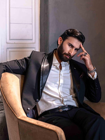 Black Suit (FS-05) - Rabazka Black Suit (FS-05) - Rabazka