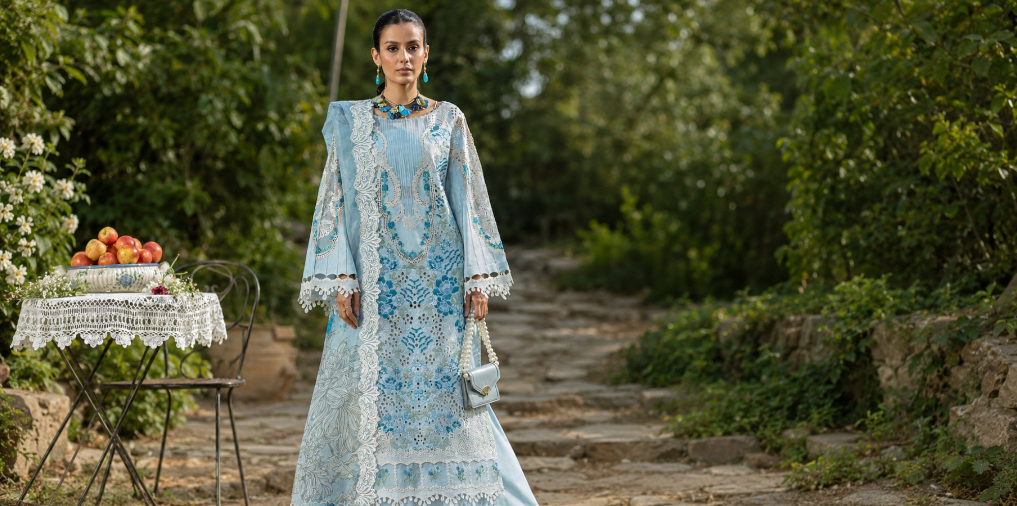 TARZ LUXURY LAWN