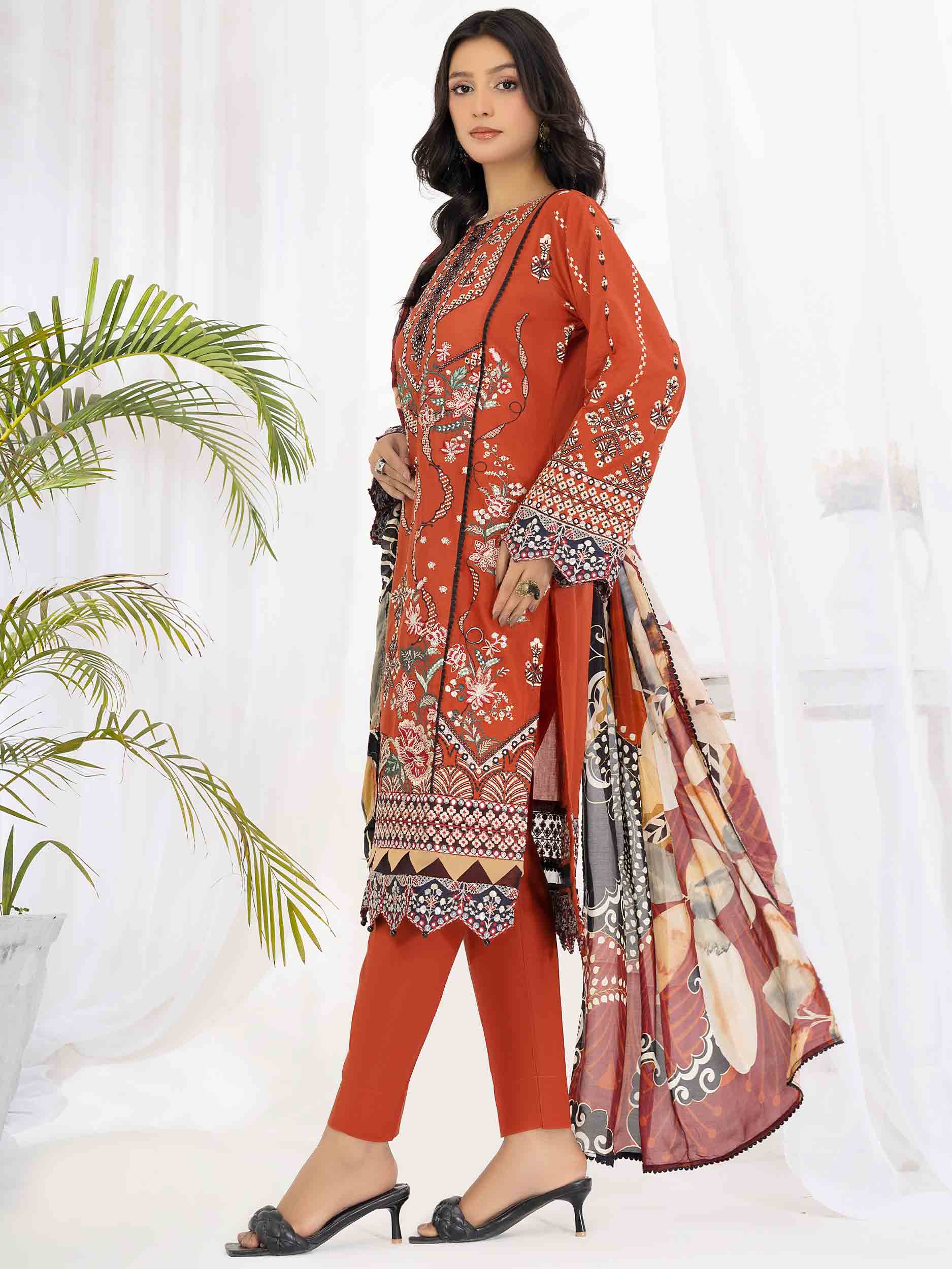 3 PIECE - EMBROIDERED SUIT