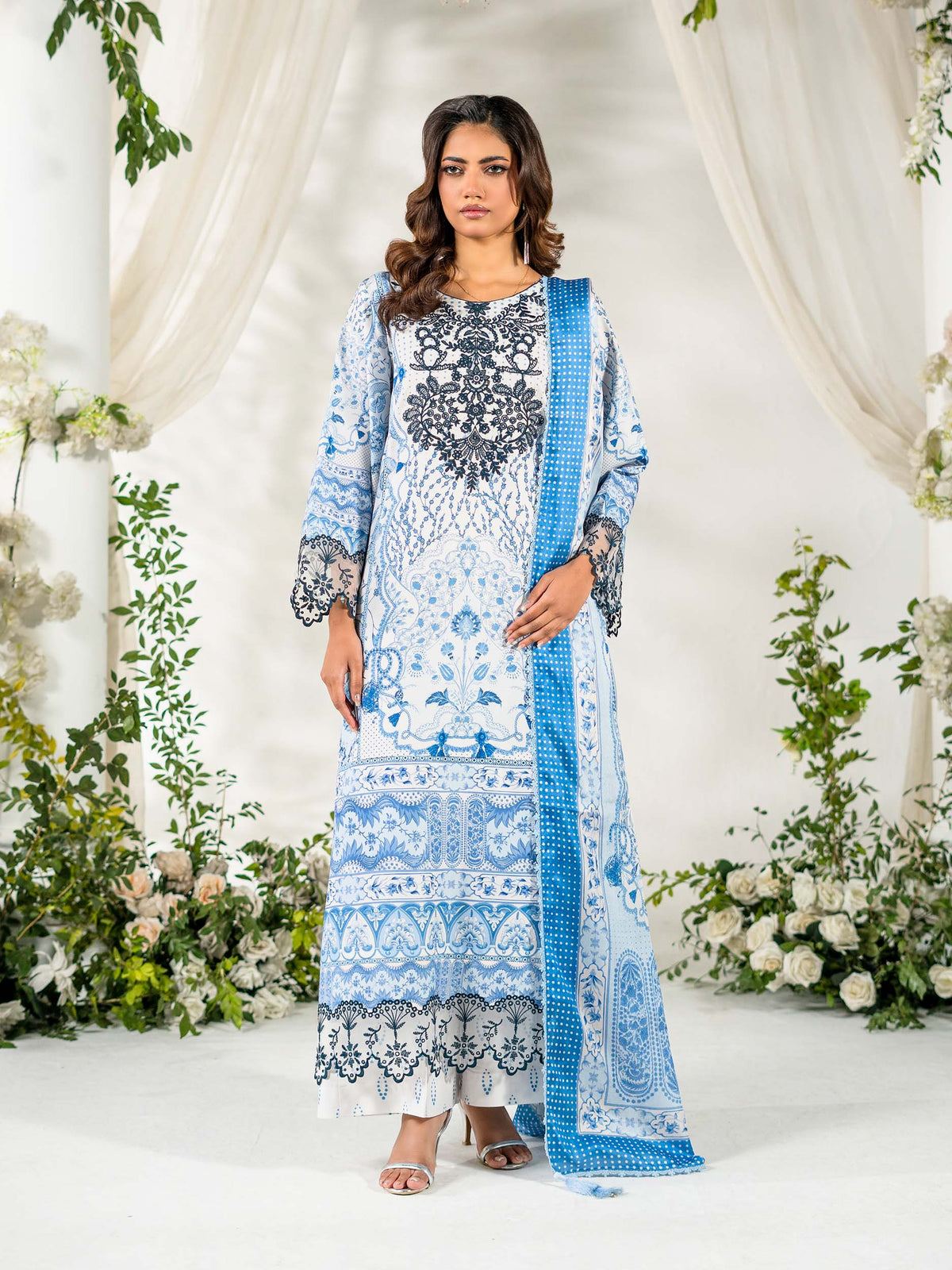 3 PIECE - EMBROIDERED LAWN SUIT