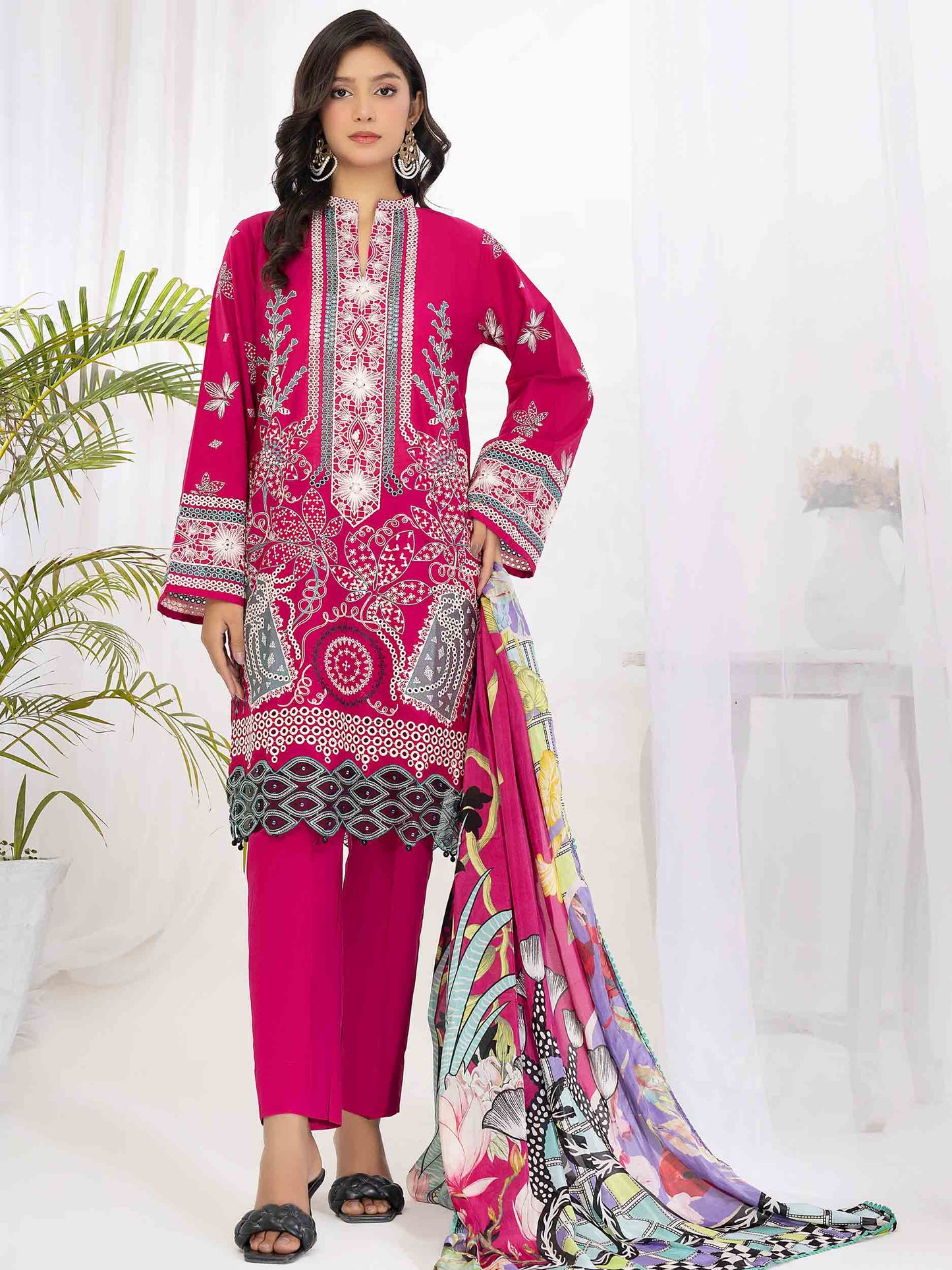 3 PIECE - EMBROIDERED SUIT