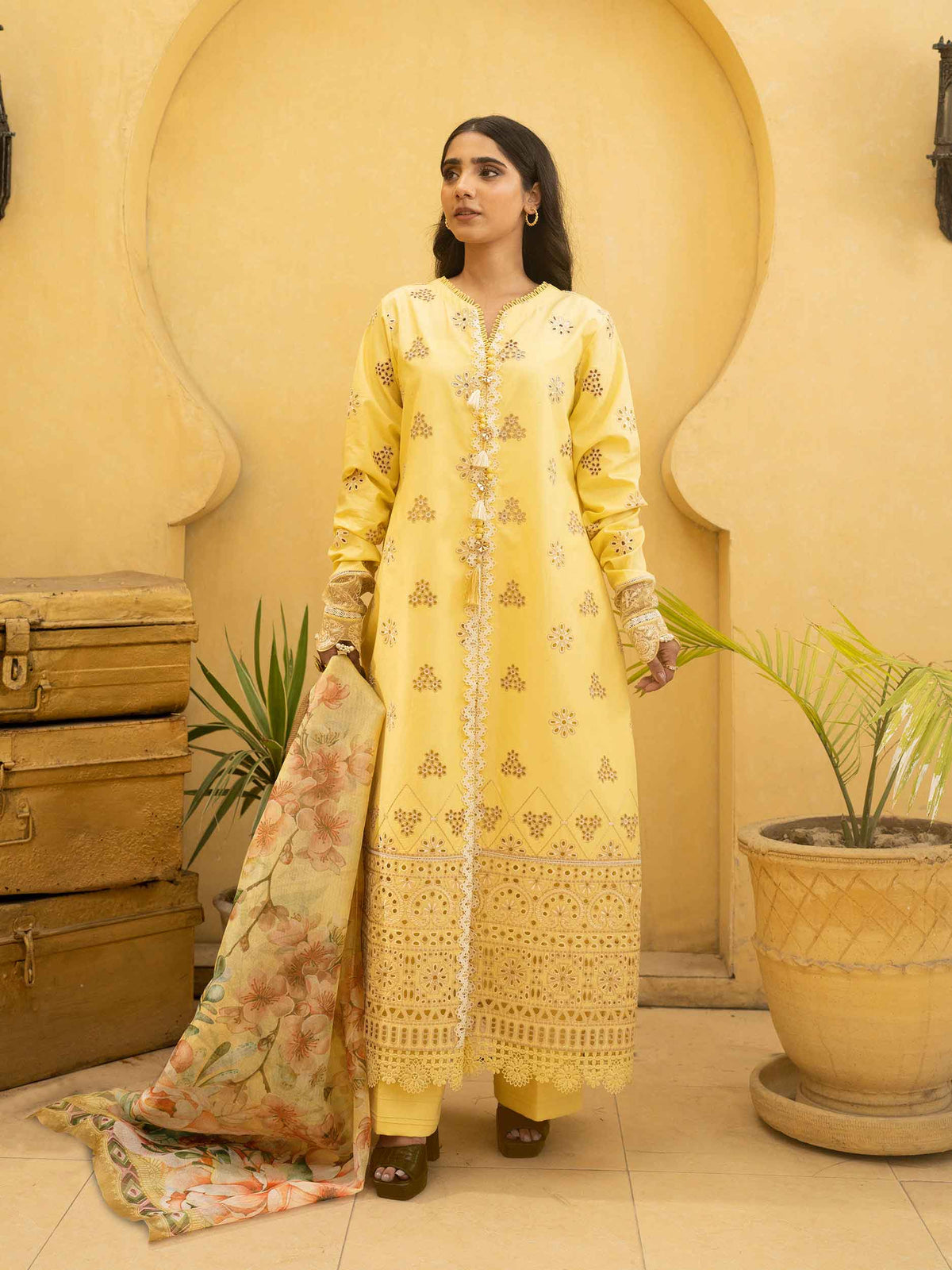3 PIECE - EMBROIDERED SUIT
