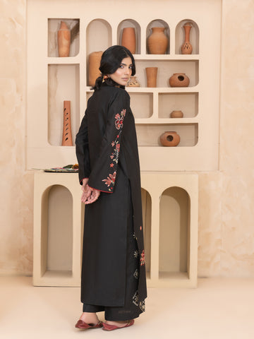 2 PIECE - EMBROIDERED CO-ORD SET