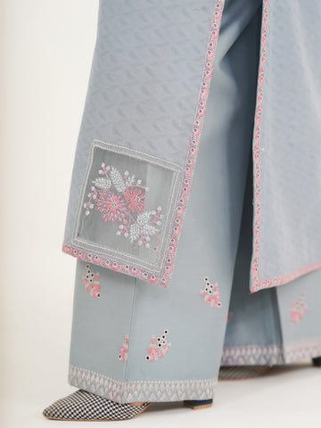 2 PIECE - EMBROIDERED SUIT