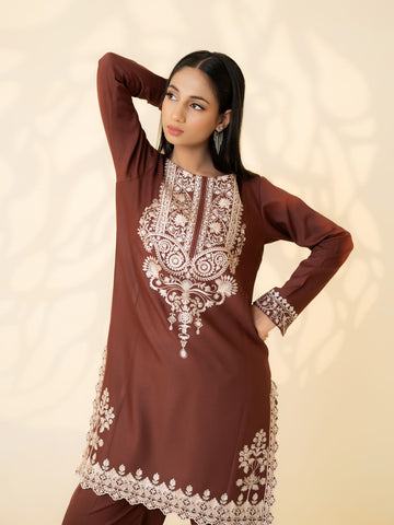 2 PIECE - EMBROIDERED SUIT