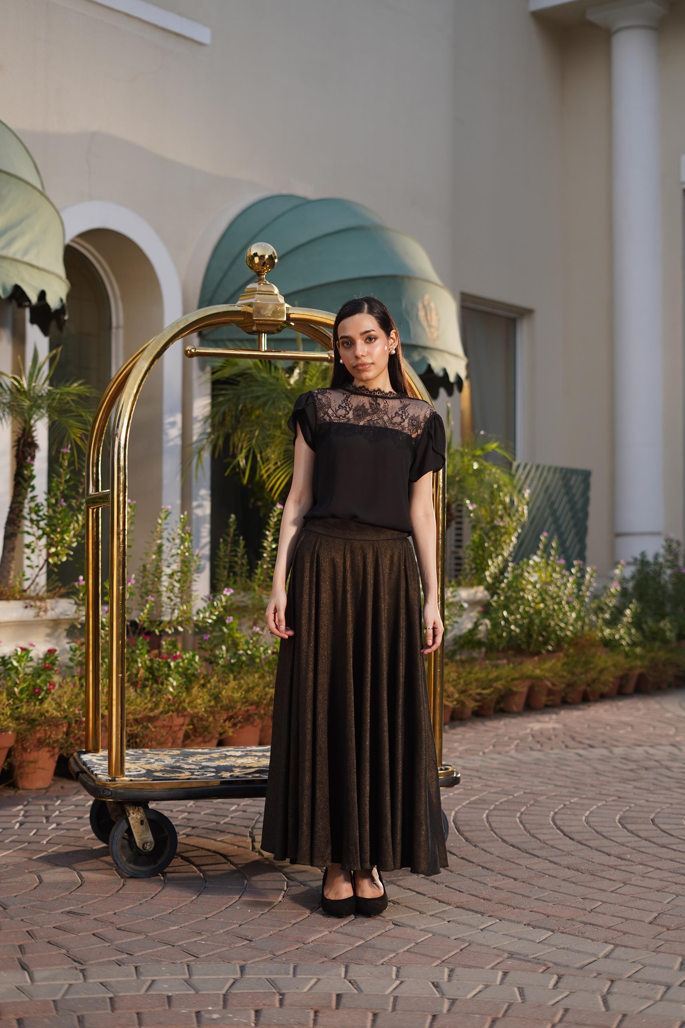 GOLD NOIR SKIRT