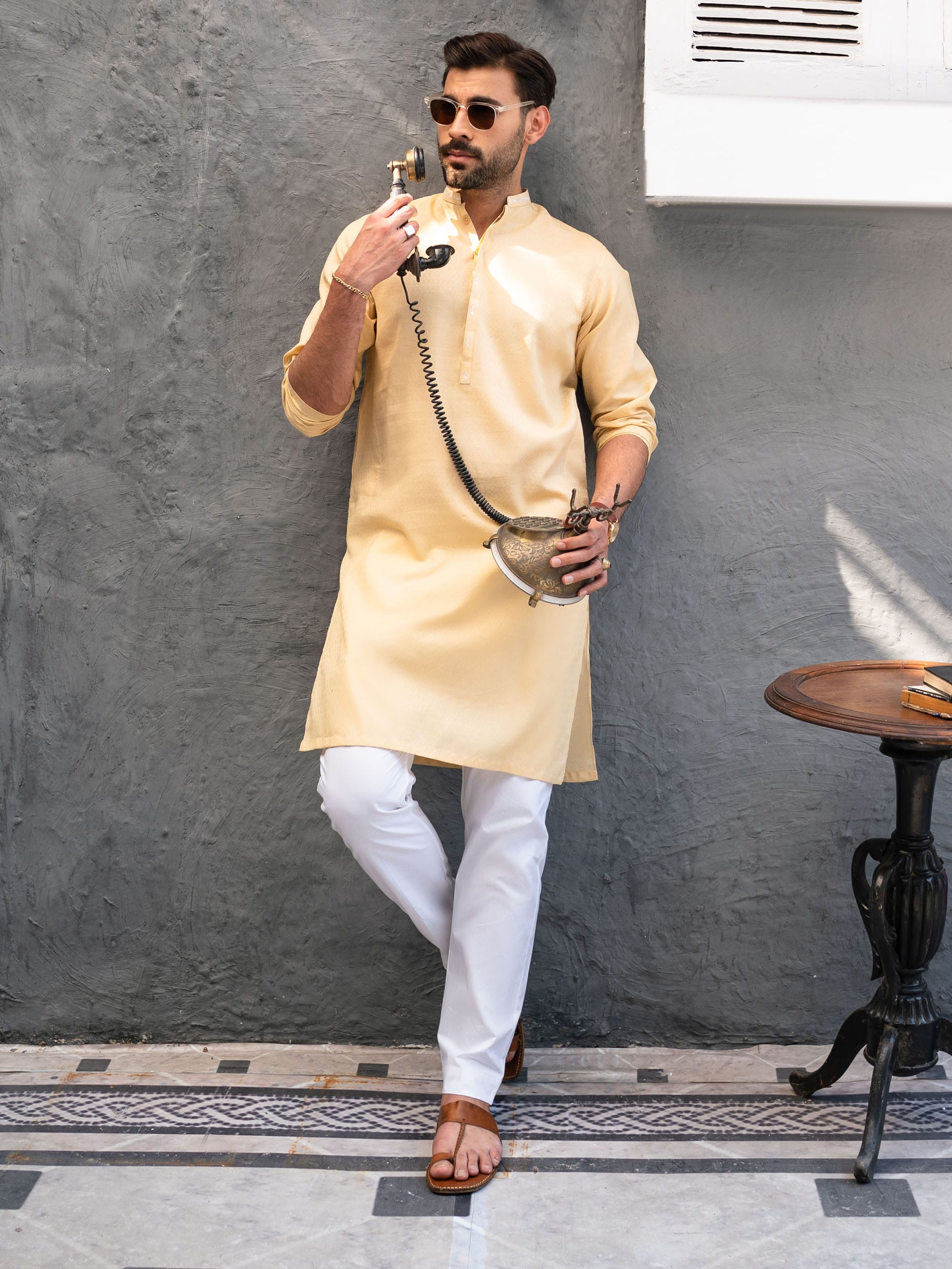 Men Casual Kurta Embroidered - Rabazka