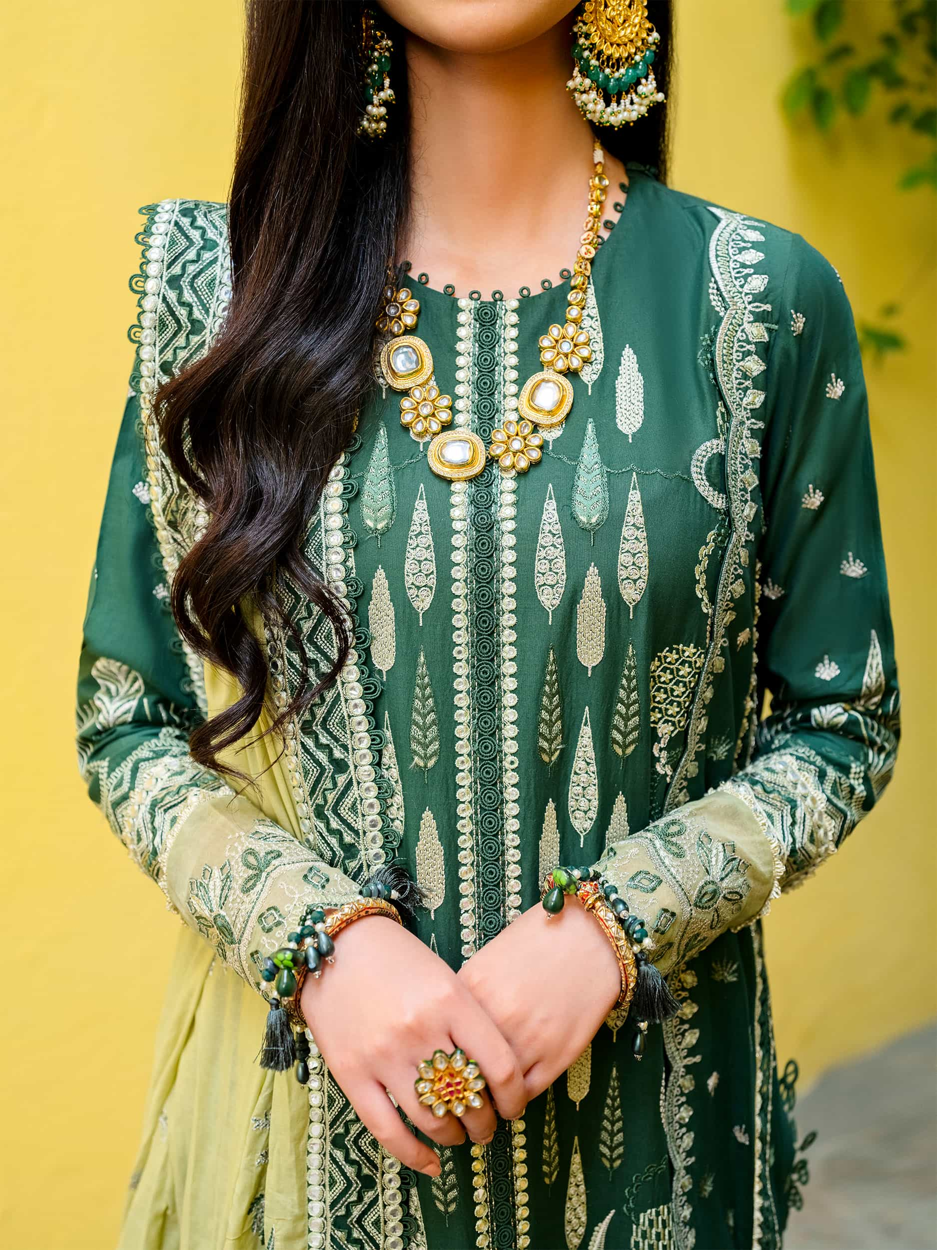 Embroidered Suit - Rabazka