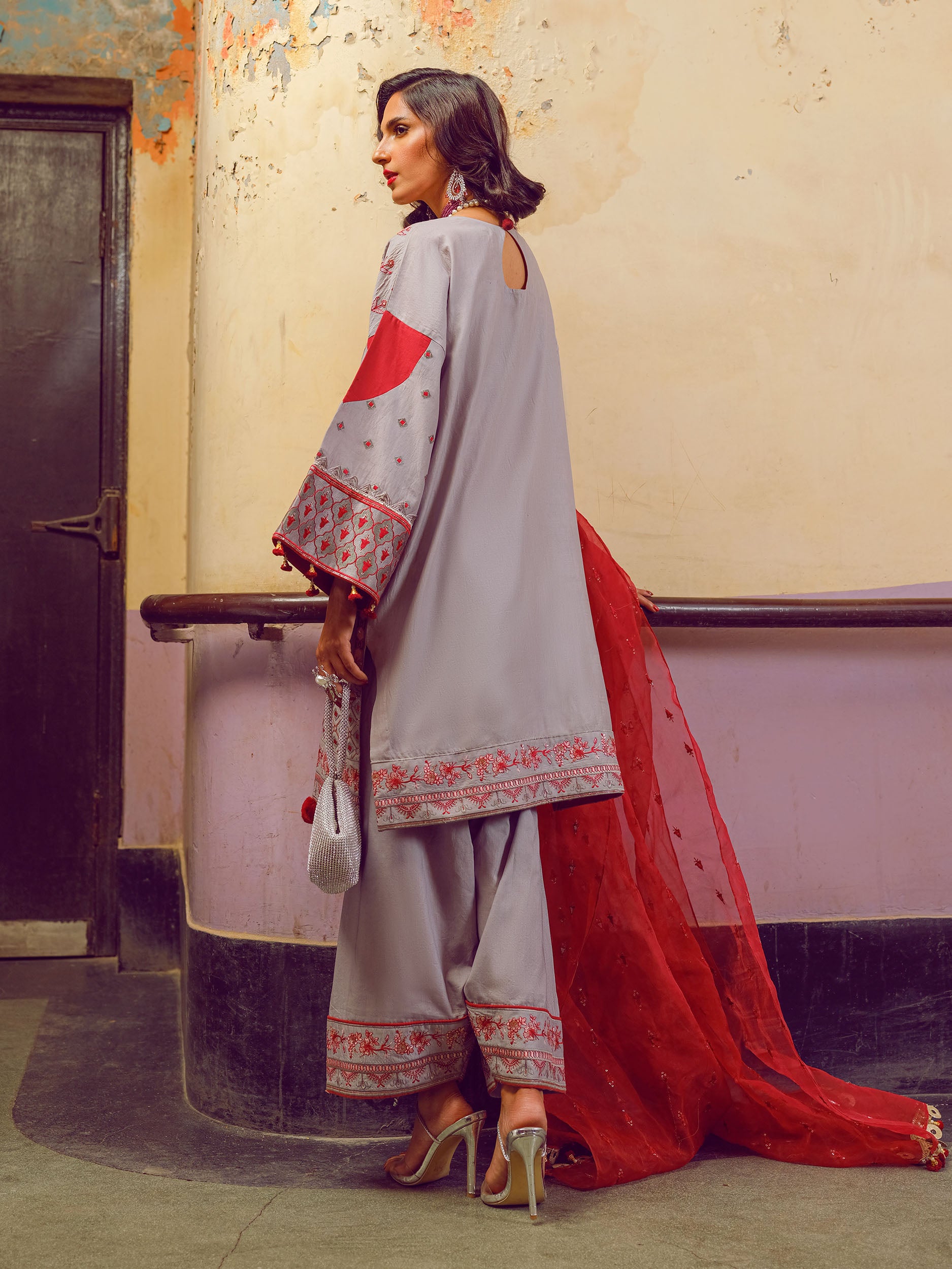 Embroidered Suit - rabazka