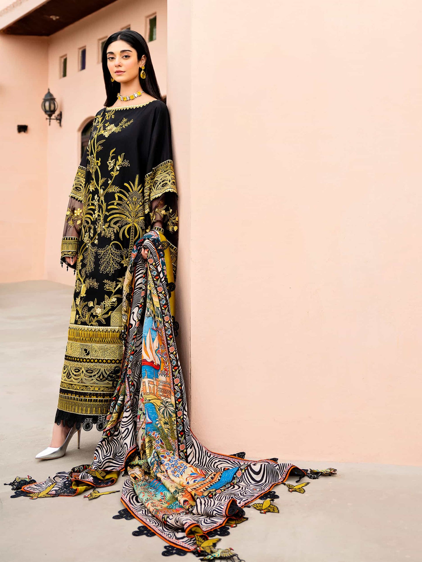 Printed and Embroidered Suit - Rabazka