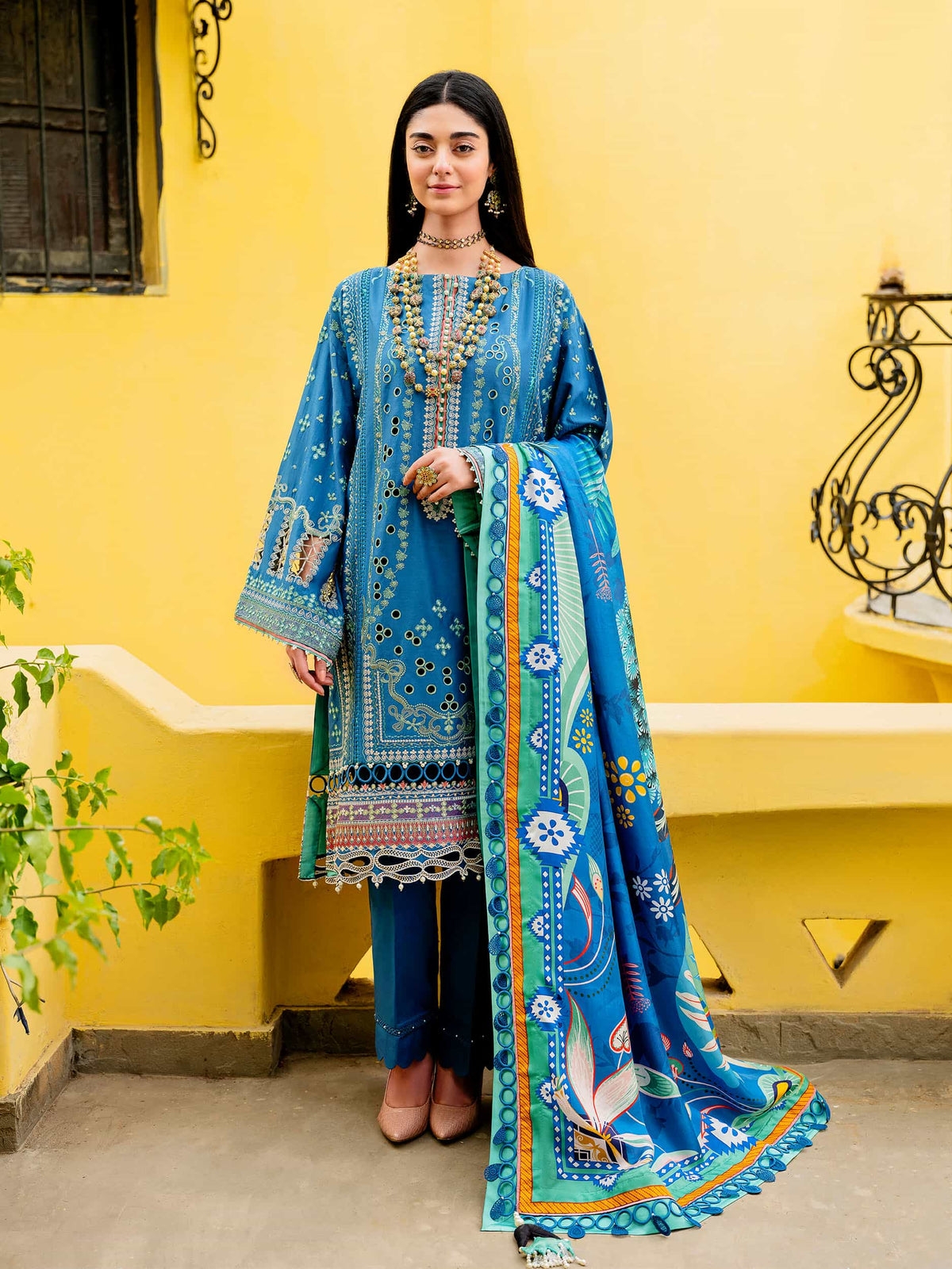 Printed and Embroidered Suit - Rabazka